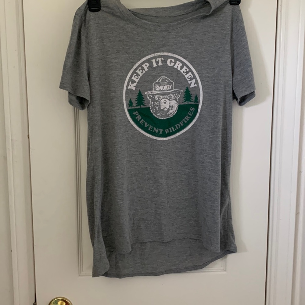 Large, Cozy Smokey the Bear T-Shirt